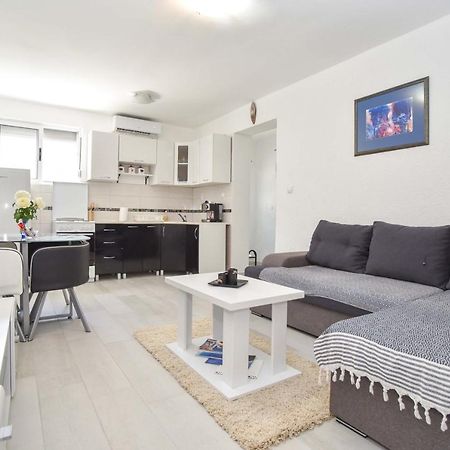 Ban Apartmani بودفا المظهر الخارجي الصورة