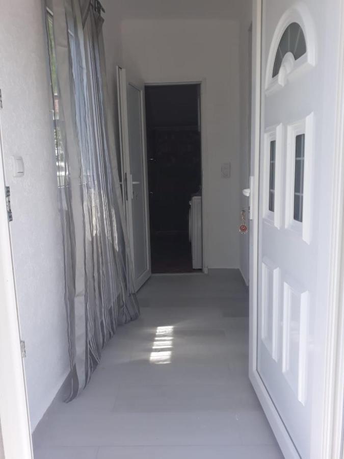 Ban Apartmani بودفا المظهر الخارجي الصورة