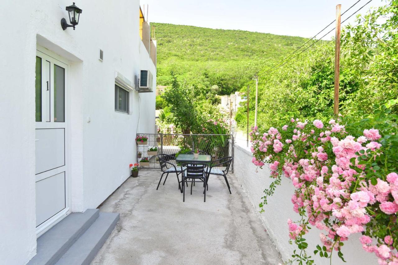 Ban Apartmani بودفا المظهر الخارجي الصورة