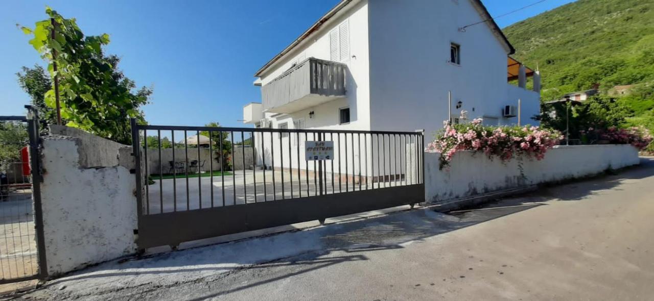 Ban Apartmani بودفا المظهر الخارجي الصورة