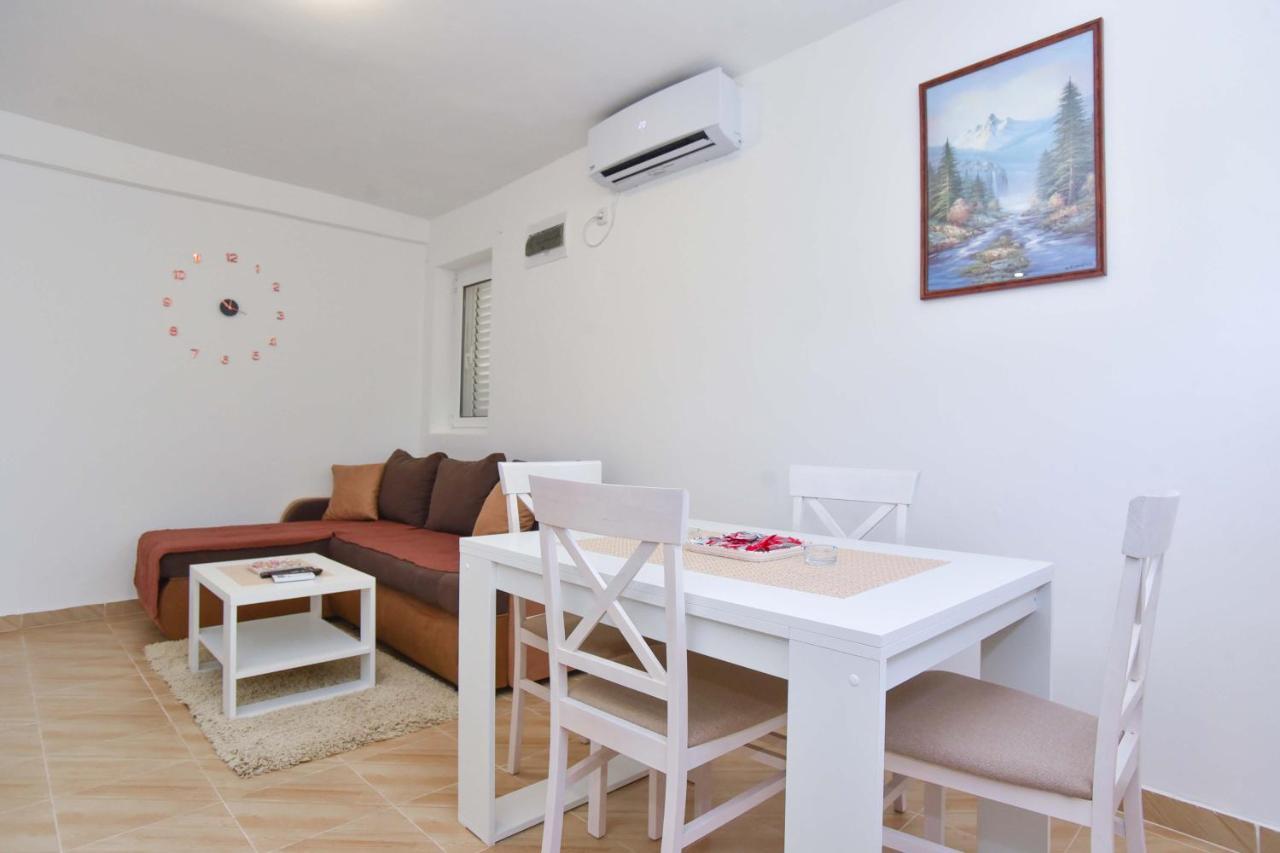 Ban Apartmani بودفا المظهر الخارجي الصورة
