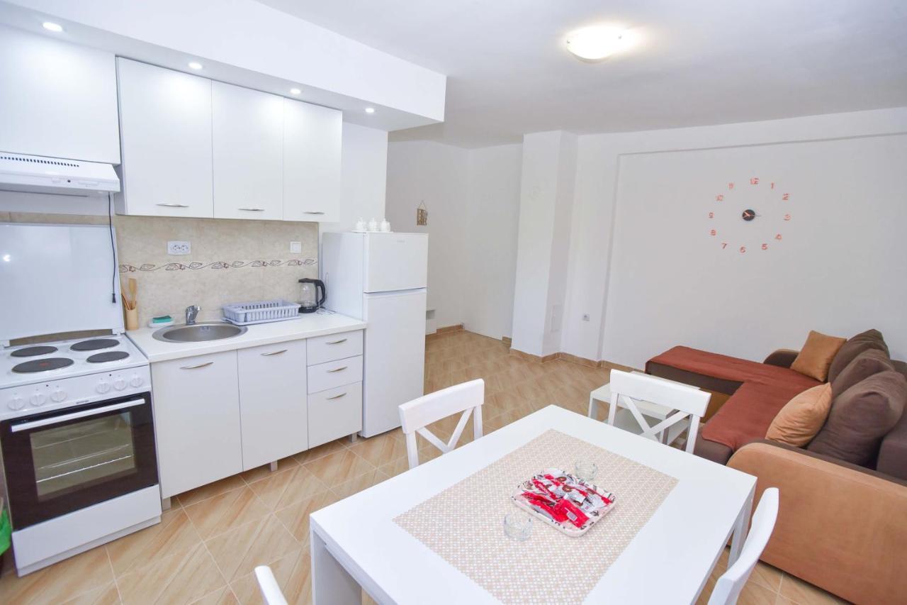 Ban Apartmani بودفا المظهر الخارجي الصورة